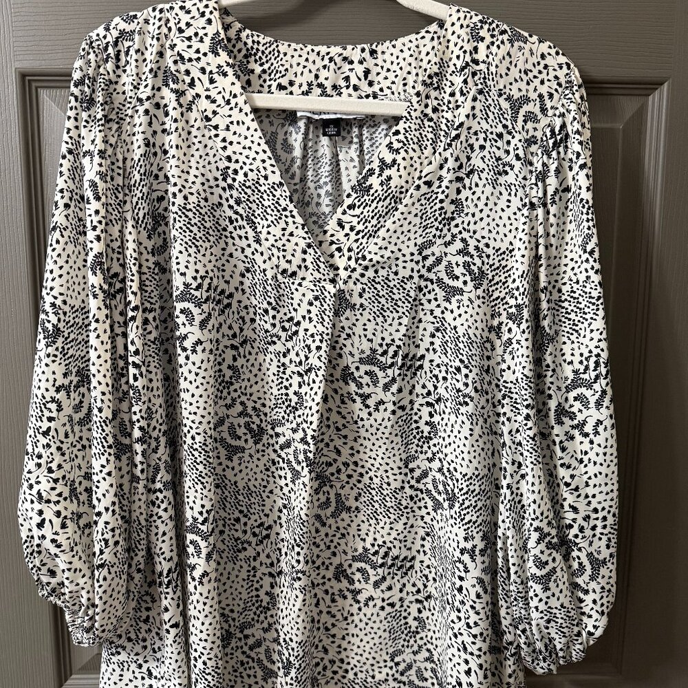 Meri Skye 1X Black & White Print Long Sleeve Blouse